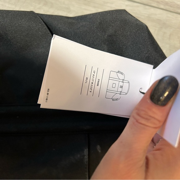 Strand Duffle Bag NWT - Picture 4 of 6